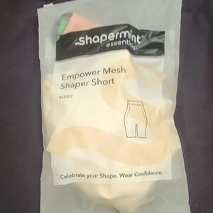 Shapermint Essentials Mesh Shaper Short in Cream